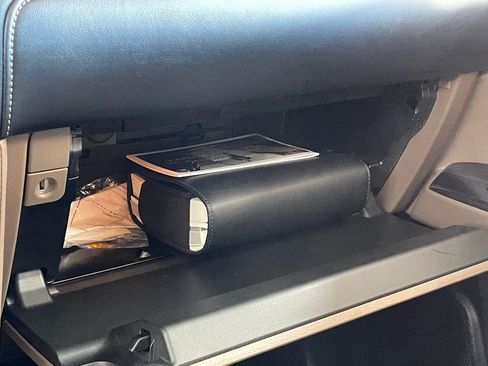 Used 2020 Lexus GX 460 Premium w/ Premium Package image 46