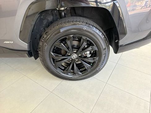 Used 2022 Toyota RAV4 XSE AWD/4WD image 29