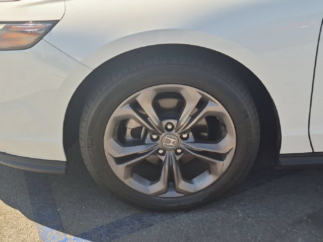 Used 2023 Honda Accord EX image 10