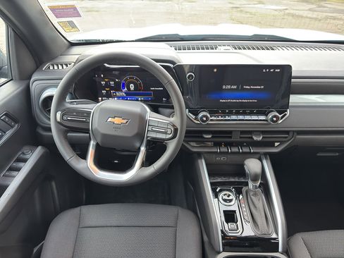 New 2026 Chevrolet Colorado LT image 32
