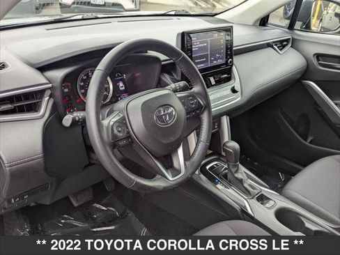 Used 2022 Toyota Corolla Cross LE w/ Moonroof Package AWD/4WD image 11