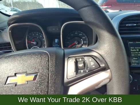 Used 2014 Chevrolet Malibu LT image 19