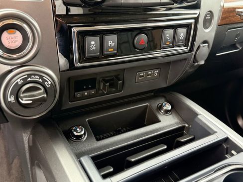 Used 2019 Nissan Titan Platinum Reserve w/ Platinum Utility Package image 25