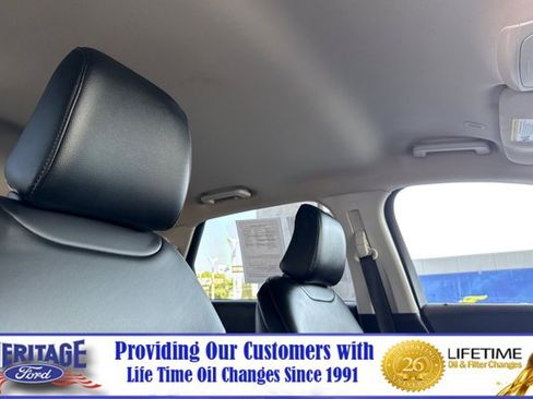 Used 2024 Ford Edge SEL AWD/4WD image 17