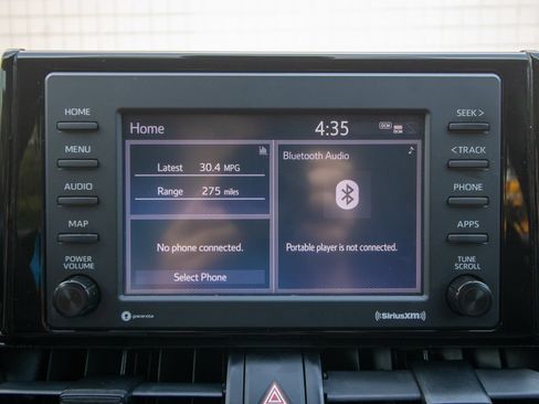 Used 2021 Toyota RAV4 XLE FWD image 26