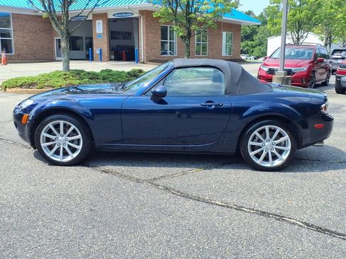 Used 2007 MAZDA MX-5 Miata Touring RWD image 6