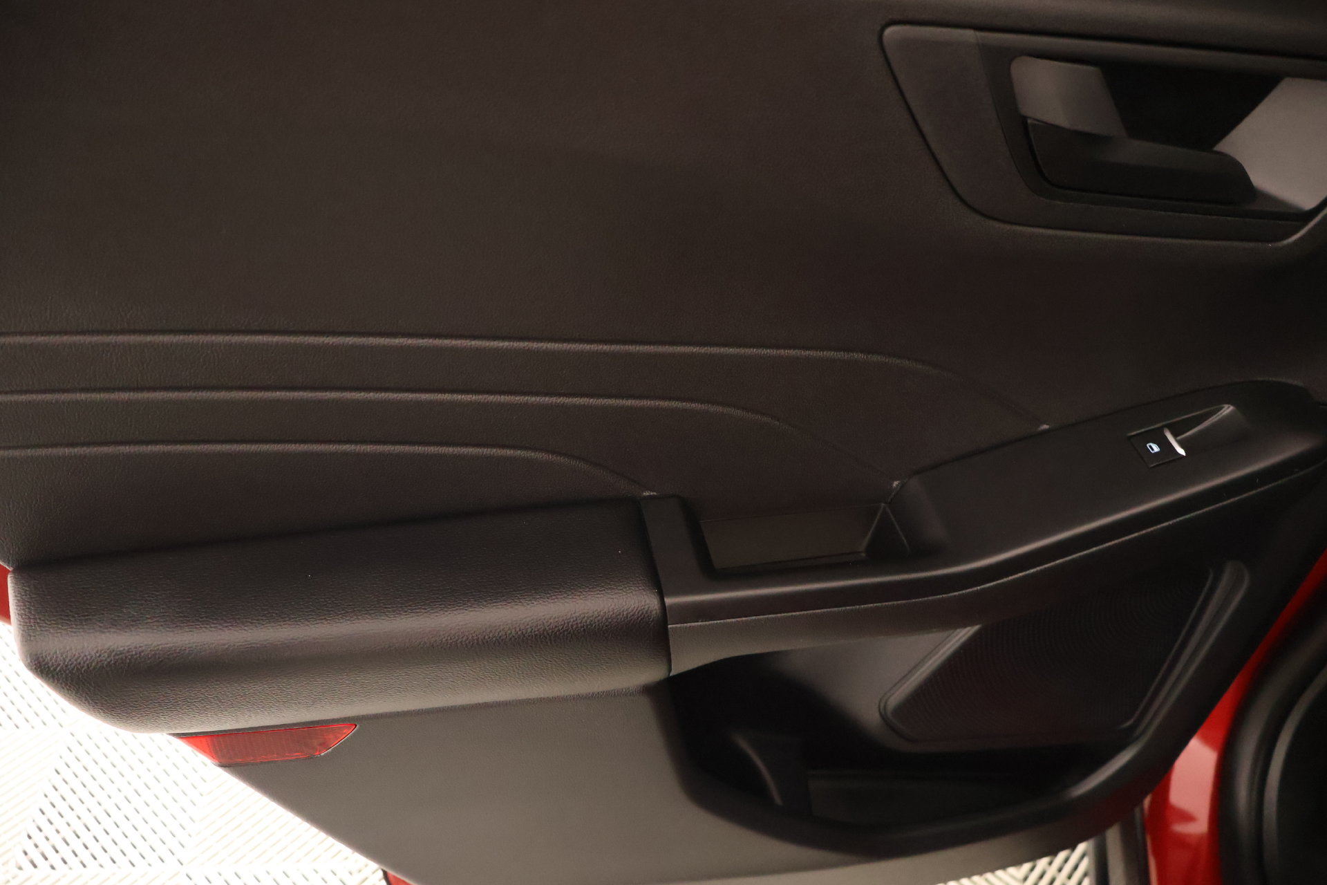 Used 2025 Ford Escape Active w/ Tech Pack #1 FWD image 17