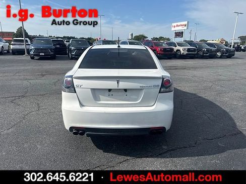 Used 2009 Pontiac G8 GT RWD image 4