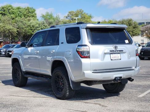 Used 2023 Toyota 4Runner SR5 Premium w/ Moonroof Package image 3