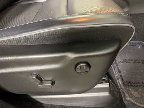 Used 2021 Jeep Grand Cherokee Summit image 24