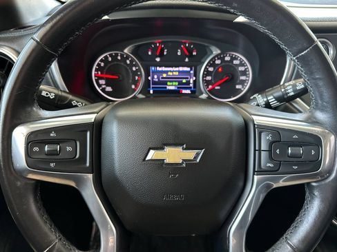 Used 2019 Chevrolet Blazer LT FWD image 30