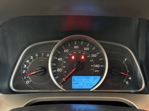 Used 2013 Toyota RAV4 LE AWD/4WD image 14