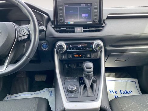 Used 2021 Toyota RAV4 XLE w/ Convenience Package AWD/4WD image 11