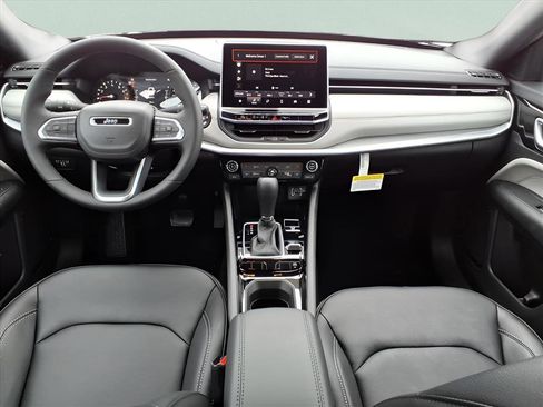 New 2026 Jeep Compass Limited AWD/4WD image 12