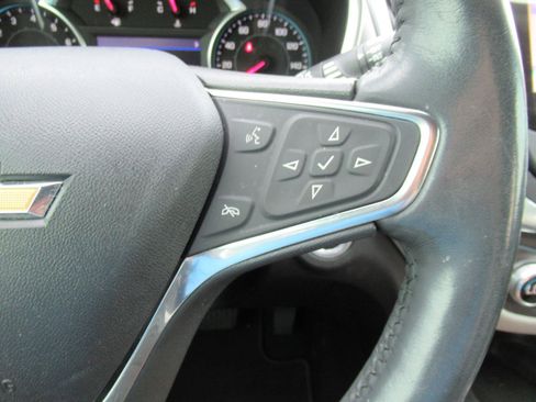 Used 2019 Chevrolet Equinox Premier FWD image 25