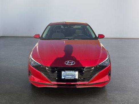 Used 2023 Hyundai Elantra SEL FWD image 8