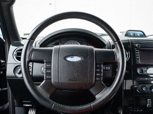 Used 2007 Ford F150 Harley-Davidson RWD image 29