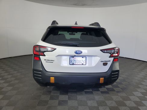 Used 2022 Subaru Outback Wilderness image 5