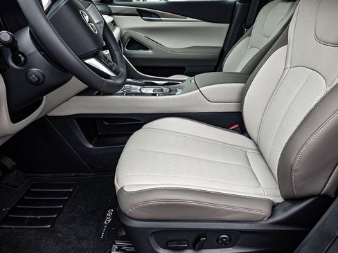 New 2027 INFINITI QX60 Luxe w/ Family Package AWD/4WD image 11