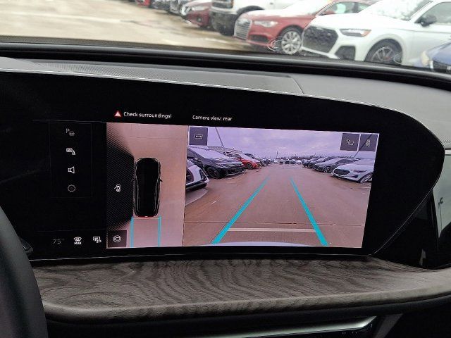Used 2025 Audi Q5 Premium Plus w/ Premium Plus AWD/4WD image 14