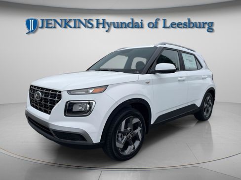 New 2026 Hyundai Venue SEL image 14