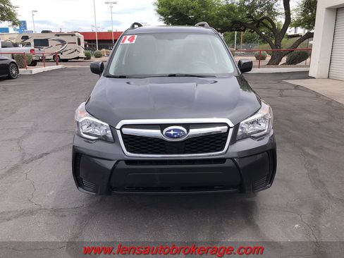 Used 2014 Subaru Forester 2.0XT Premium w/ Popular Package #2 AWD/4WD image 3