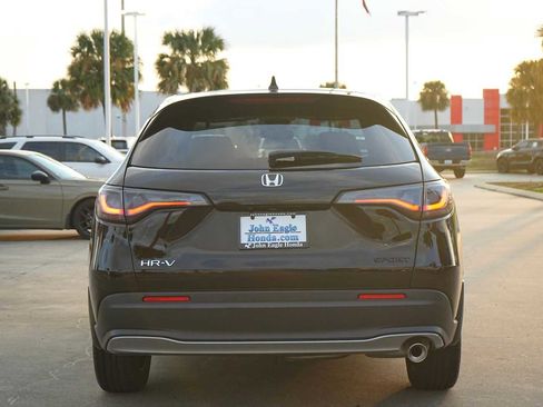 Used 2024 Honda HR-V Sport image 5