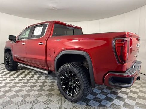 Used 2024 GMC Sierra 1500 Denali AWD/4WD image 4