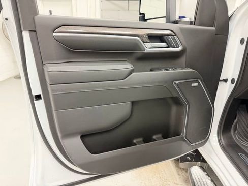 Certified 2025 Chevrolet Silverado 2500 LTZ w/ LTZ Plus Package image 23