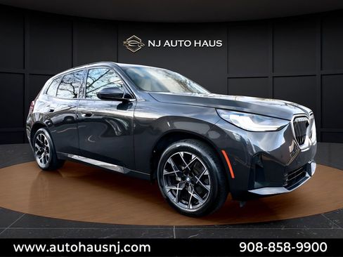 Used 2025 BMW X3 xDrive30i image 1