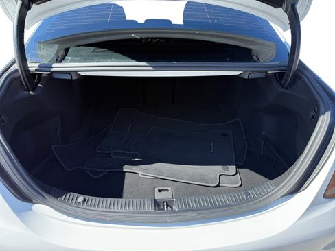 Used 2021 Mercedes-Benz C 300 Sedan image 17