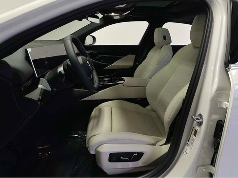 New 2026 BMW 530i image 8