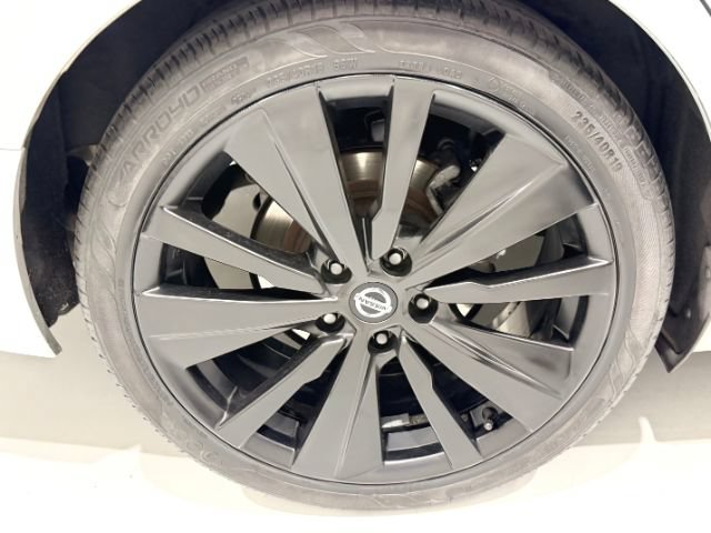 Used 2021 Nissan Altima 2.5 SR FWD image 9