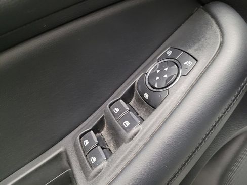 Used 2021 Ford Edge SEL FWD image 27