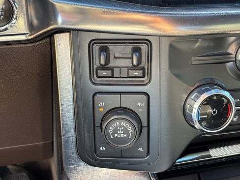 Used 2022 Ford F150 King Ranch w/ Equipment Group 601A High AWD/4WD image 26
