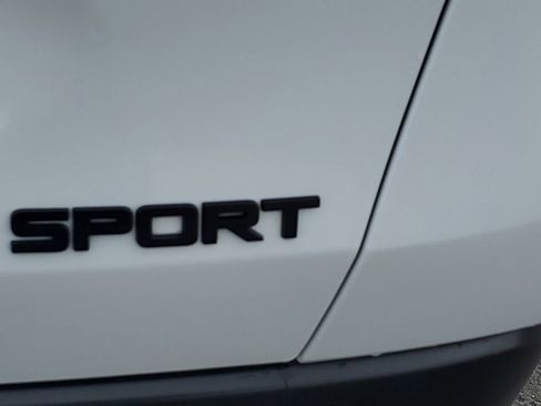 Certified 2023 Honda HR-V Sport image 8