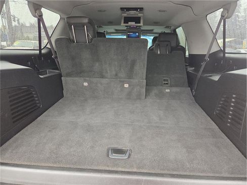 Used 2015 Cadillac Escalade ESV Premium image 29