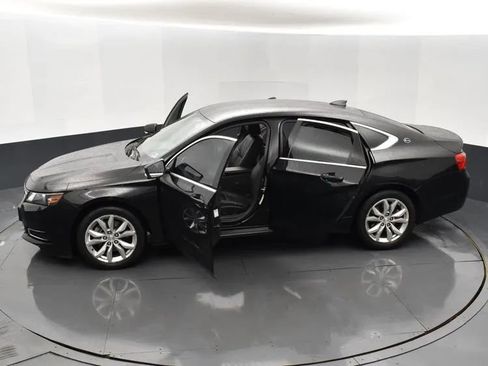 Used 2017 Chevrolet Impala LT image 7