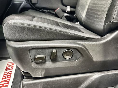 Used 2026 GMC Sierra 2500 SLE w/ SLE Value Package; image 13