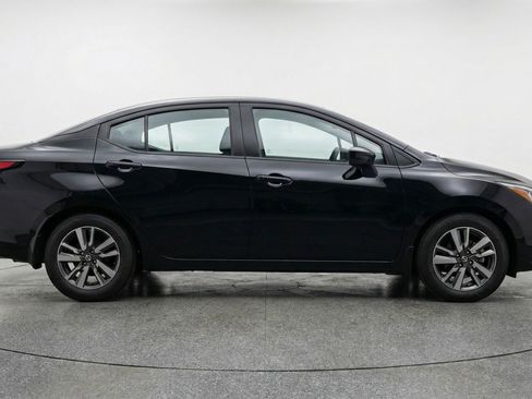Used 2025 Nissan Versa SV FWD image 11