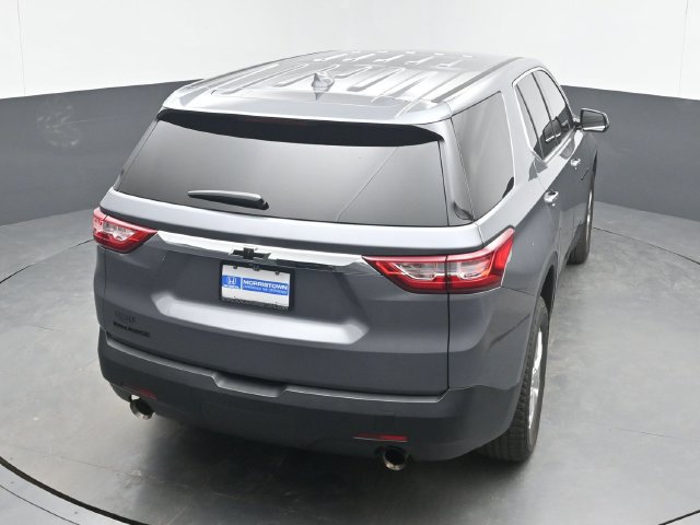 Used 2020 Chevrolet Traverse LS w/ LPO, Blackout Package FWD image 23