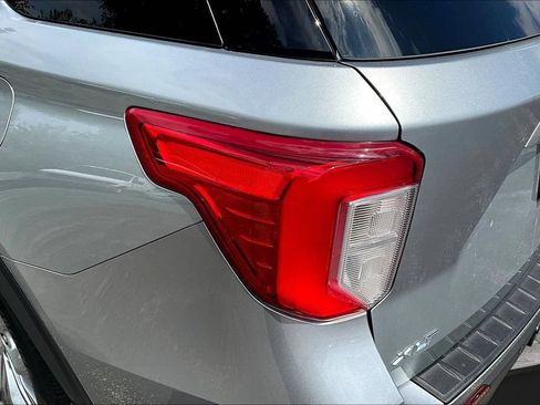Certified 2023 Ford Explorer XLT w/ Equipment Group 202A AWD/4WD image 26