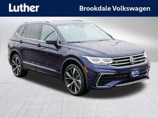 Certified 2023 Volkswagen Tiguan SEL R-Line video 1