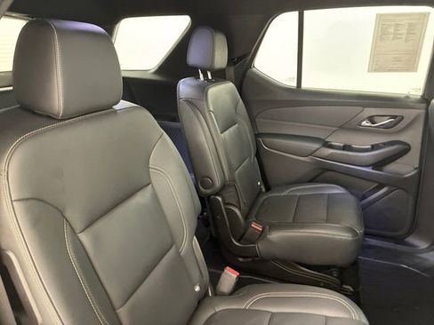 Certified 2023 Chevrolet Traverse LT w/ LT Premium Package image 16