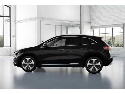 Certified 2026 Mercedes-Benz GLA 250 4MATIC image 33
