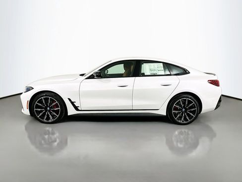 New 2026 BMW i4 eDrive40 w/ M Sport Package RWD image 8
