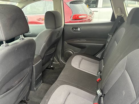 Used 2013 Nissan Rogue SV w/ Premium Pkg AWD/4WD image 12