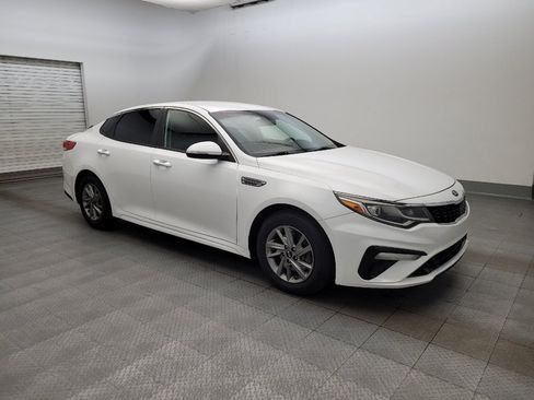 Used 2019 Kia Optima LX FWD image 11