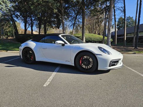 Used 2022 Porsche 911 Carrera GTS 2dr Cabriolet image 40