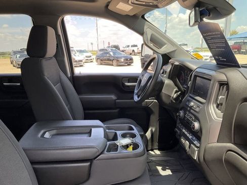 Used 2025 Chevrolet Silverado 2500 Custom w/ Custom Value Package AWD/4WD image 19